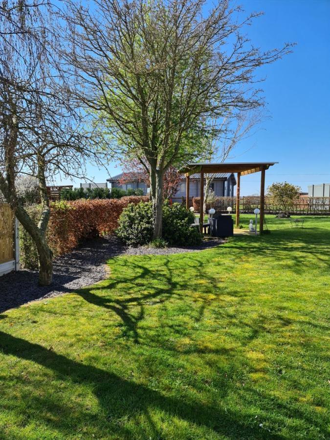 Ruth'S Retreat Country Retreat With Private Hot Tub Shrewsbury Exterior foto