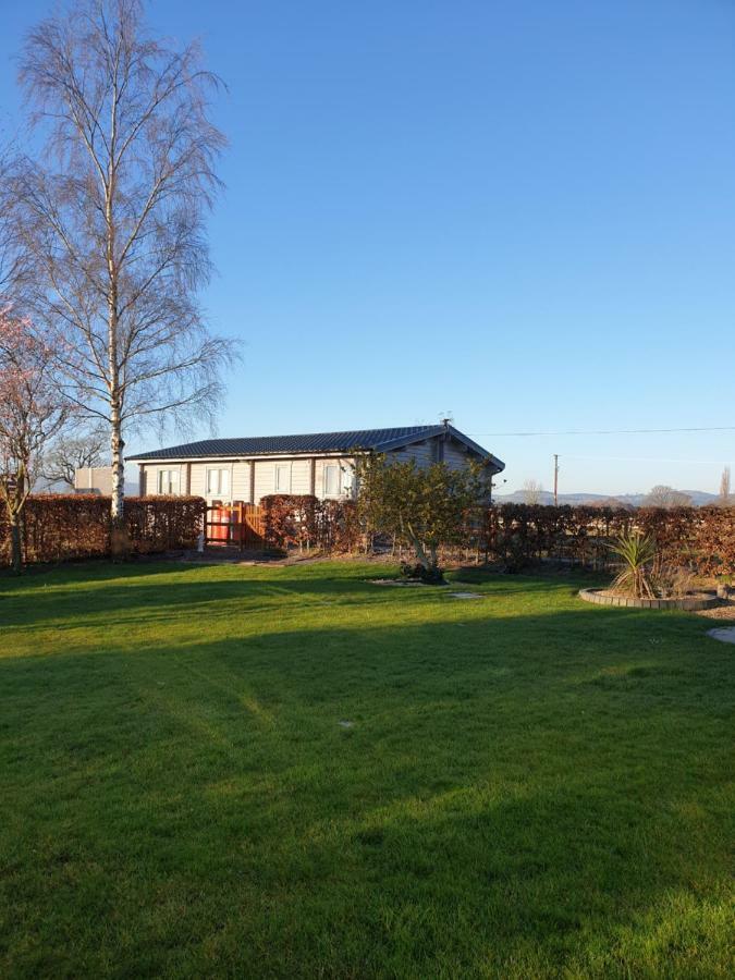 Ruth'S Retreat Country Retreat With Private Hot Tub Shrewsbury Exterior foto