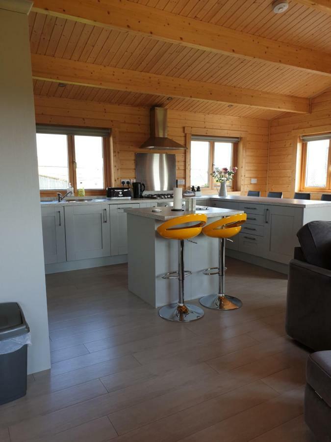 Ruth'S Retreat Country Retreat With Private Hot Tub Shrewsbury Exterior foto